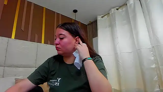 AmbarGills online show from 03.04.26