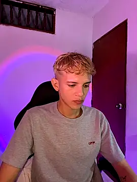 tylernova online show from 11.09.25