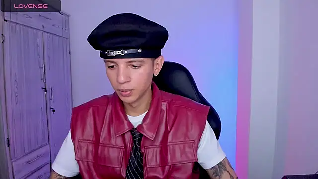 tylernova online show from 05.18.26
