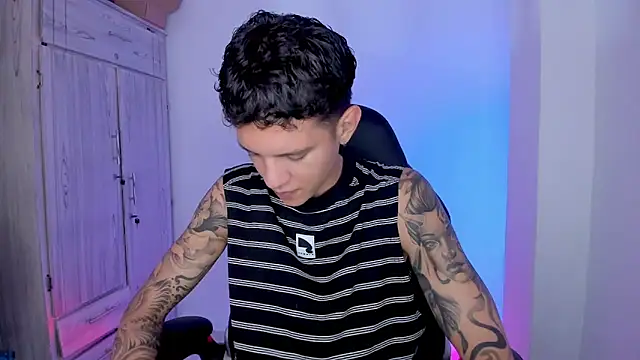 tylernova online show from 05.23.26