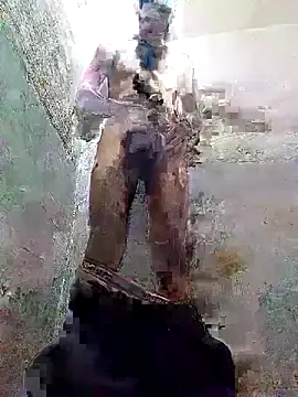 Snapshot of ShowedWringer chatting on 10.30.25 ShowedWringer online show from 10.30.25