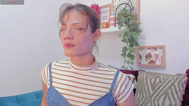 KassMonroe online show from 12.20.25