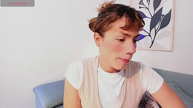 Snapshot of KassMonroe chatting on 02.09.26 KassMonroe online show from 02.09.26