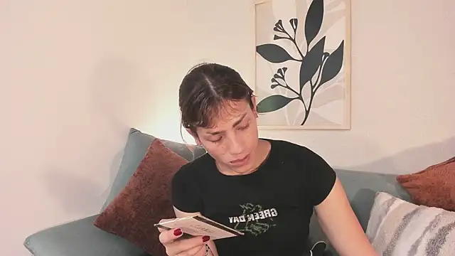 Snapshot of KassMonroe chatting on 02.26.26 KassMonroe online show from 02.26.26