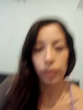 Chinitaluna online show from 12.19.25