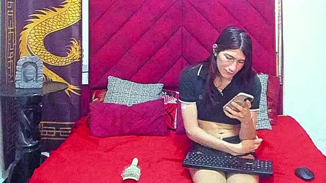 Pride couple online show from 01.08.26