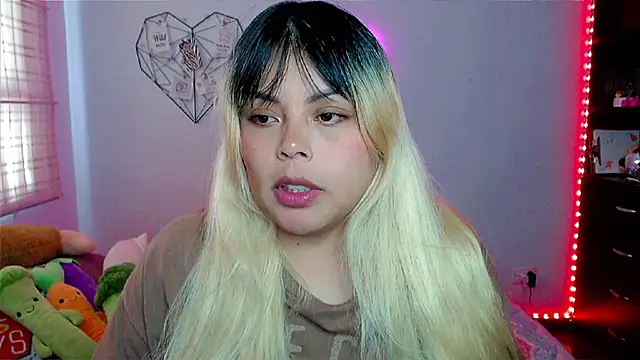 EllieMoonX online show from 12.02.25