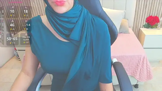 Snapshot of Naileah_zair chatting on 10.09.25 Naileah zair online show from 10.09.25