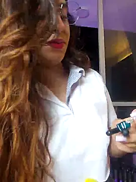 Meganthomson online show from 03.09.26