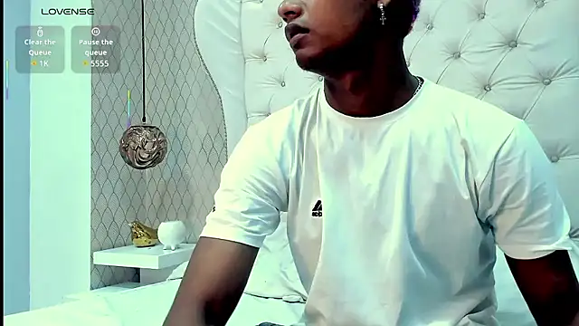 MorenitoDigno online show from 01.10.26