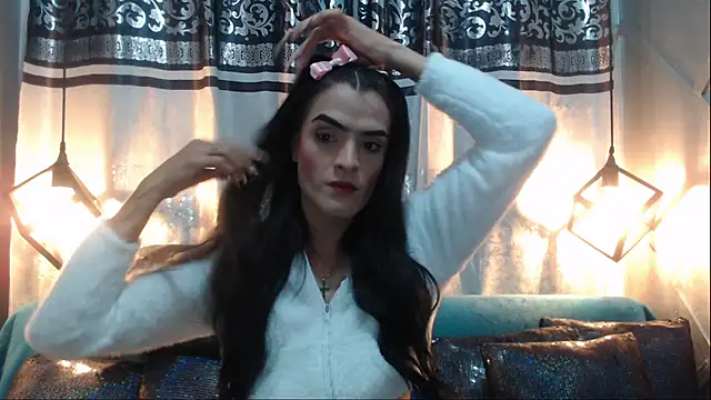 ZAMMIRA online show from 10.20.25