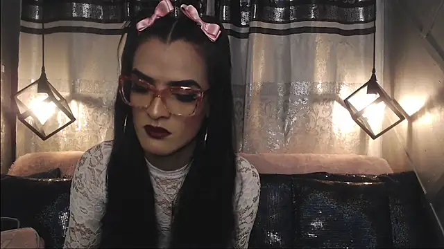 ZAMMIRA online show from 10.21.25