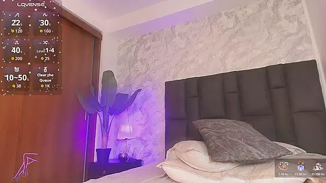 alexandralopez- online show from 12.16.25