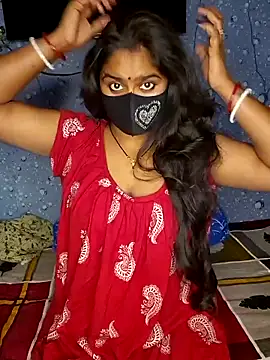 Sweet-Maddlina online show from 12.17.25