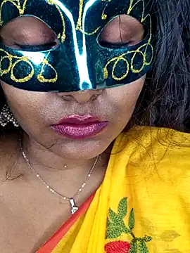 Sweet-Maddlina online show from 04.15.26