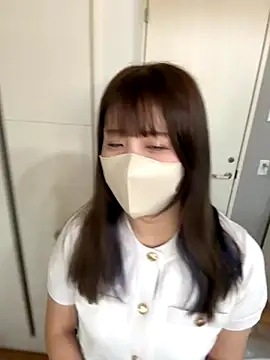 Snapshot of nikukyu_chan chatting on 10.17.25 nikukyu chan online show from 10.17.25