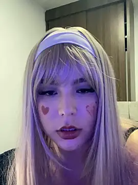 Snapshot of Sienna_LaCroixx chatting on 11.13.25 Sienna LaCroixx online show from 11.13.25