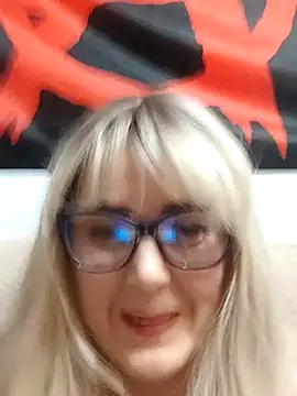 Amelialove42 online show from 11.25.25