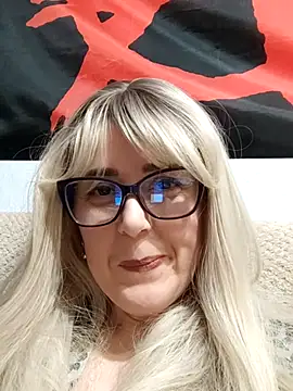 Amelialove42 online show from 01.10.26