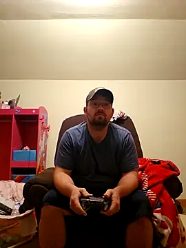 dakotafail92 online show from 10.18.25