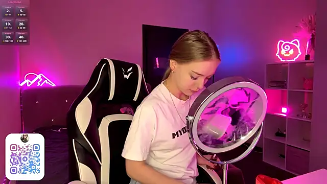 EvaPeace online show from 03.02.26