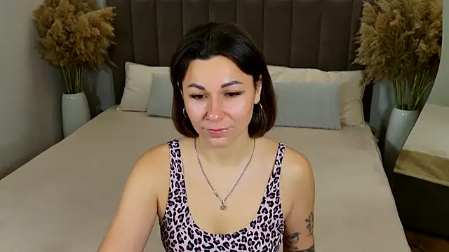 EdenSolis online show from 11.28.25