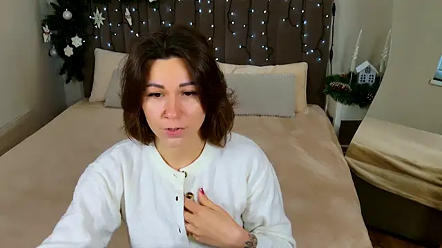 EdenSolis online show from 12.14.25