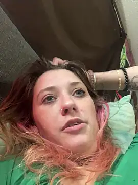 Snapshot of Mustbethemoney1234 chatting on 10.10.25 Mustbethemoney1234 online show from 10.10.25