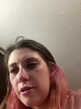 Snapshot of Mustbethemoney1234 chatting on 10.17.25 Mustbethemoney1234 online show from 10.17.25