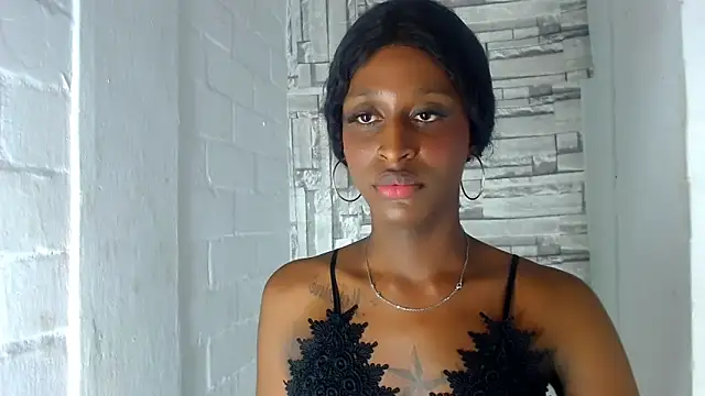 Lufe Black online show from 10.23.25