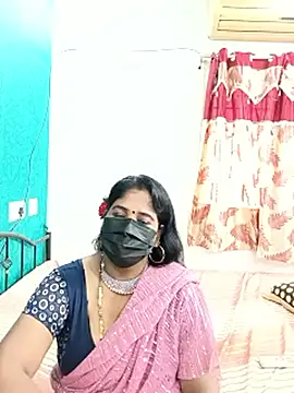 tamil-aunt online show from 10.19.25