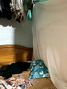 Yan 50299 online show from 10.23.25