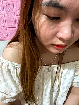 Yan 50299 online show from 11.11.25