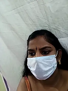 Snapshot of tamil_kanaka chatting on 10.17.25 tamil kanaka online show from 10.17.25