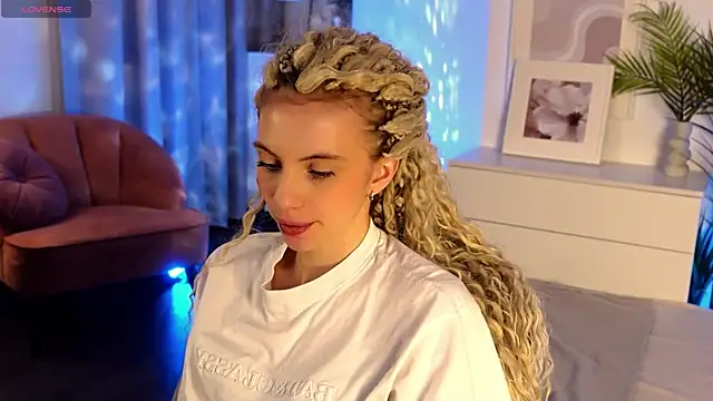 mia silkk online show from 12.18.25