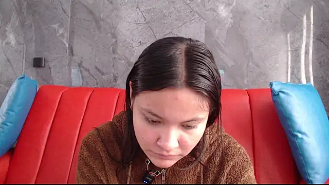 Snapshot of _kita chatting on 12.20.25 kita online show from 12.20.25