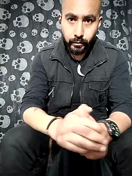 Snapshot of BalamNoir chatting on 10.16.25 BalamNoir online show from 10.16.25