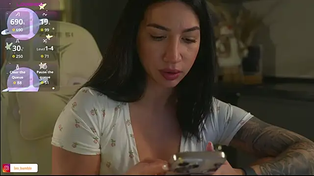 LeoBamble online show from 11.24.25