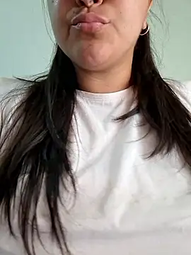 morenalatinaa online show from 01.08.26