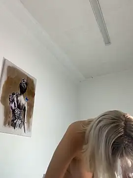 Adeline 1 online show from 04.21.26