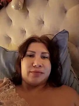 Snapshot of Ambika_beauty chatting on 10.11.25 Ambika beauty online show from 10.11.25