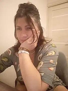 Ambika beauty online show from 03.21.26