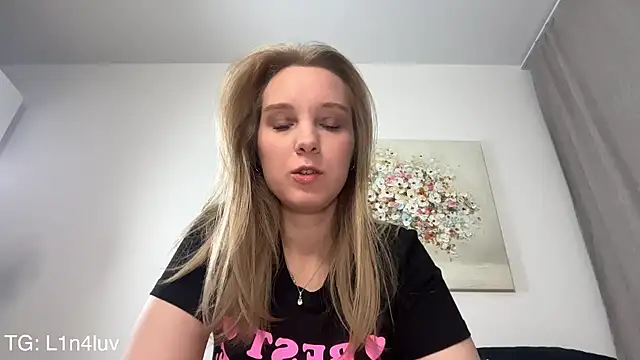 AIicaparkerc online show from 03.14.26