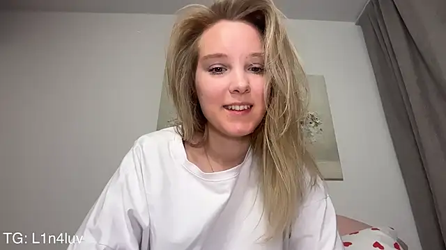 AIicaparkerc online show from 03.23.26