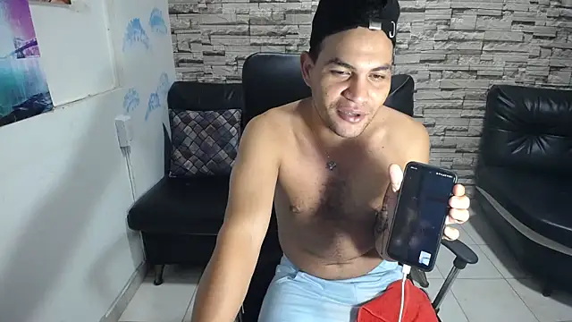 rom weasley online show from 10.15.25