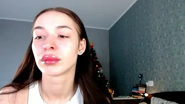 Daphne Darkthorn online show from 01.11.26