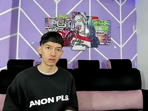 heyy noah11 online show from 02.05.26