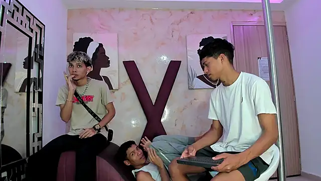 EMPIRE BOYS1 online show from 02.01.26