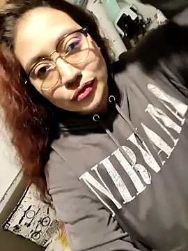Snapshot of I_AM_ISABELLA chatting on 10.13.25 I AM ISABELLA online show from 10.13.25