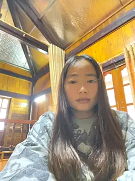 Snapshot of Maymay__ chatting on 10.25.25 Maymay online show from 10.25.25